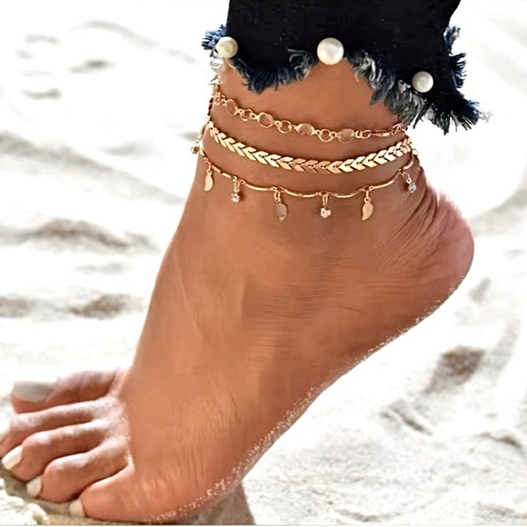 ELEGANT DAINTY JEWELRY  💎🤍⭐️💛 - Picture 2 of 6